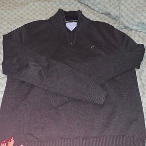 Tommy Hilfiger sweater
